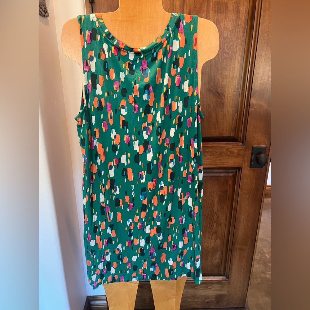 LOGO layers green tank sleeveless tunic top geometric MCM pattern size XL